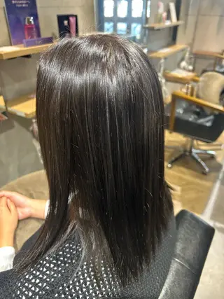 セミロング 金澤 七海のヘアスタイル