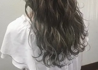 ロング カラー ✨髪質改善専門店 GULGUL✨のヘアスタイル