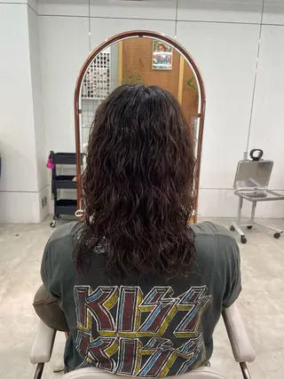 ロング パーマ 鶴井 美空のヘアスタイル