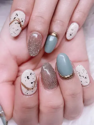 ネイル AngelChris ビューティーサロンのネイルデザイン