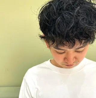 ショート パーマ メンズ 佐藤 彩香のヘアスタイル