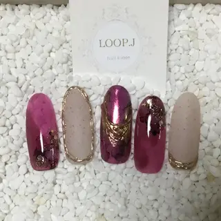 ネイル おおくぼ めぐみのネイルデザイン