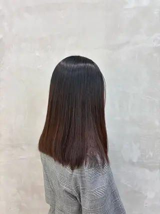 ミディアム W-TOKYO所属・艶髪ストレート🫶 AYANAのヘアスタイル