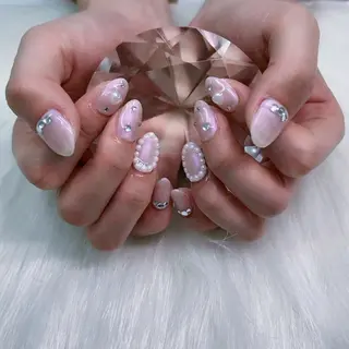 ネイル パーツ全部¥110 サロンミミのネイルデザイン