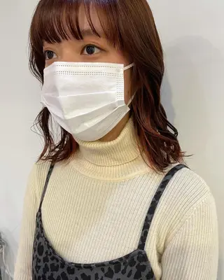 ミディアム カラー silo所属・silo MOKA 顔周りカット🦦のヘアスタイル