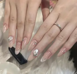 ネイル Pure&Rich Nailのネイルデザイン