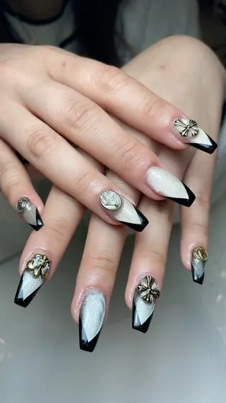 ネイル Munail サロン所属・むねいる nail salonのネイルデザイン