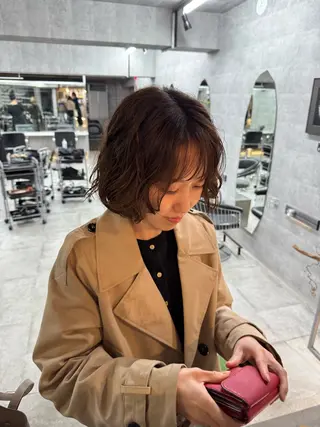 ショート パーマ 表参道/中明度カラー /レイヤー/Youのヘアスタイル