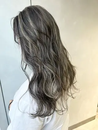 ロング カラー M IIのヘアスタイル