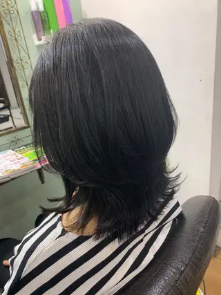 ミディアム カラー R ri R takagiのヘアスタイル