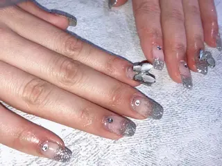 ネイル rea .のネイルデザイン