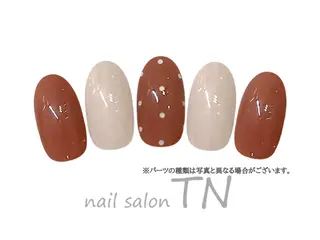 ネイル 矢川 まどかのネイルデザイン