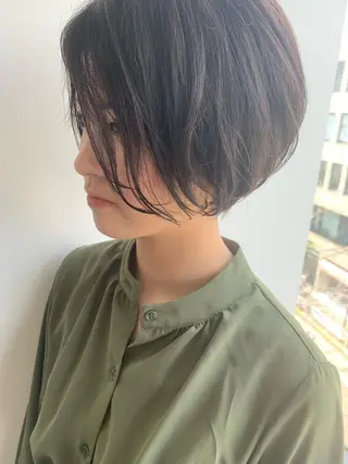 ショート nuu所属・💜ショート💜 ウルフ、ボブ二色亜美のヘアスタイル