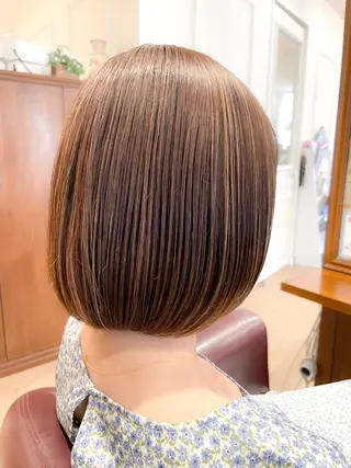 ミディアム 樽見 怜のヘアスタイル