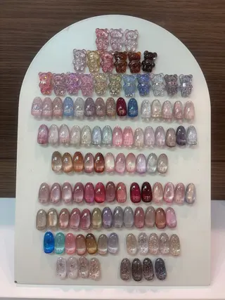 ネイル 小川 ひなたのネイルデザイン