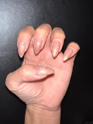 ネイル Emi lyのネイルデザイン