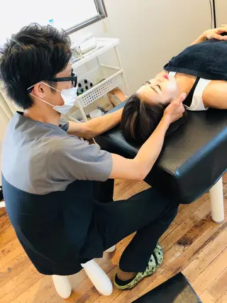 からだサロSUNNY 堺東鍼灸整骨院のエステ・リラクイメージ