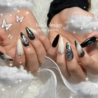 ネイル EmaNail豊中 🎀SANAのネイルデザイン