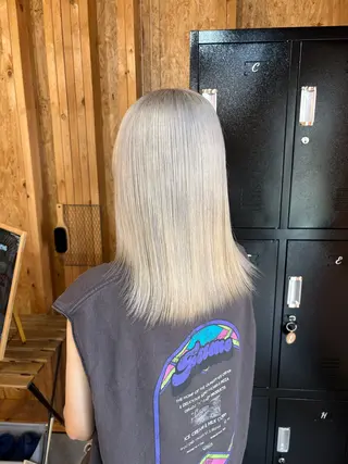 カラー まろみ暖色×ボブ ×chia🕯のヘアスタイル