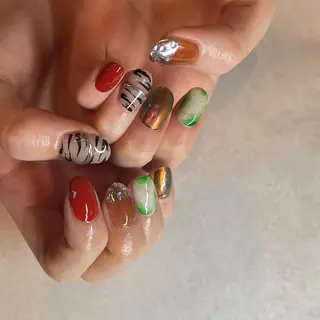 ネイル フリーランス¨̮⃝ ネイリストOKADAのネイルデザイン