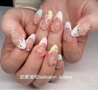 ネイル R inのネイルデザイン