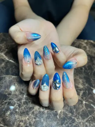 ネイル IROHA Nail 矢掛萌子のネイルデザイン