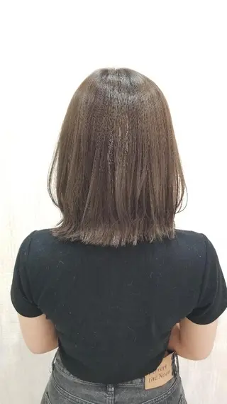 ミディアム カラー 顔周りレイヤーカット 髪質改善代表西村功平のヘアスタイル