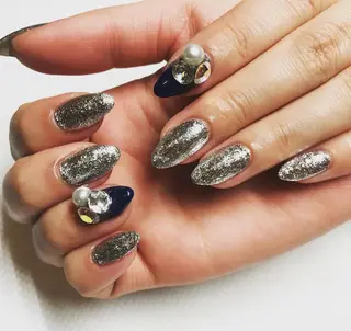 ネイル マルサンカクシカク所属・○△□ 守口市のネイルデザイン