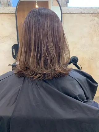 セミロング カラー charme溝の口所属・チバ ヒロトのヘアスタイル