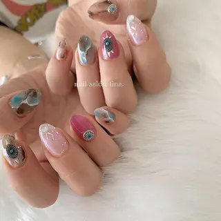 ネイル nail salon tina.所属・中山 はづきのネイルデザイン