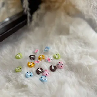 ネイル Nabi所属・進藤 彩のネイルデザイン