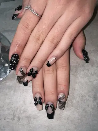 ネイル One Na1l ゆい☺︎のネイルデザイン