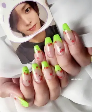 ネイル 3dパーツ/流行り 👧shushu❤️のネイルデザイン