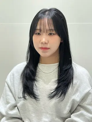 ロング ❤︎︎韓国ヘア❤︎︎ 𝑺𝒉𝒊𝒉𝒐のヘアスタイル