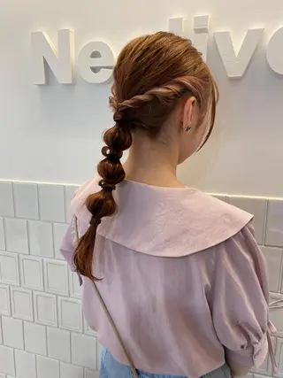 セミロング 谷川 あかりのヘアスタイル