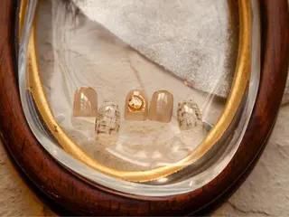 ネイル since所属・金谷 美緒のマツエク・マツパデザイン