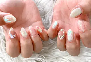 ネイル celica所属・松田 由真のネイルデザイン