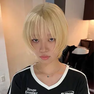 ミディアム ハイトーン/複雑履歴 名古屋/FUTOのヘアスタイル