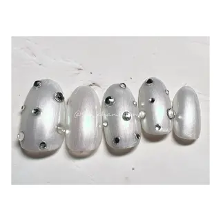 ネイル ritom.nail所属・nailist shioriのネイルデザイン