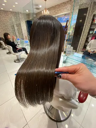 セミロング ムトウセイマ/艶髪 /艶ケアWブリーチのヘアスタイル