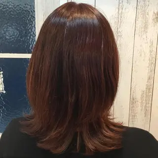 ミディアム カラー embrace エンブレイスのヘアスタイル