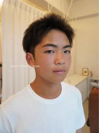 アイブロウ futamura sakiのネイルデザイン