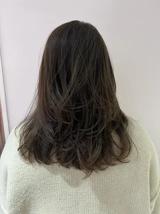 セミロング 垢抜けのプロ🪄 honoのヘアスタイル