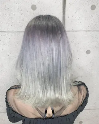 ミディアム カラー 福森 みずきのヘアスタイル