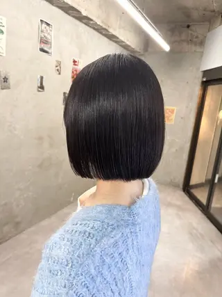 ショート カラー door white hideのヘアスタイル