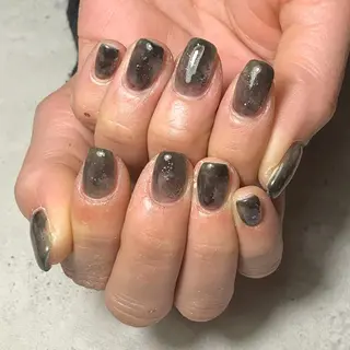 ネイル atelier　FIORITURA所属・FIORITURA aiのネイルデザイン