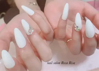 ロング ネイル ネイルスタジオ シェイクユアハンズのネイルデザイン