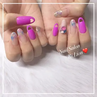 ネイル RiLion💗 Risa🦋💜のネイルデザイン