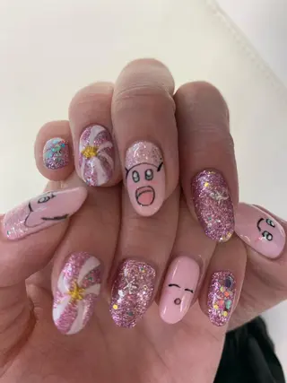 ネイル Mule Beauty Salon所属・ミュール ビューティーサロンのネイルデザイン