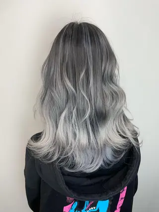 セミロング カラー 【KIRA 代表】 TATSUYAのヘアスタイル